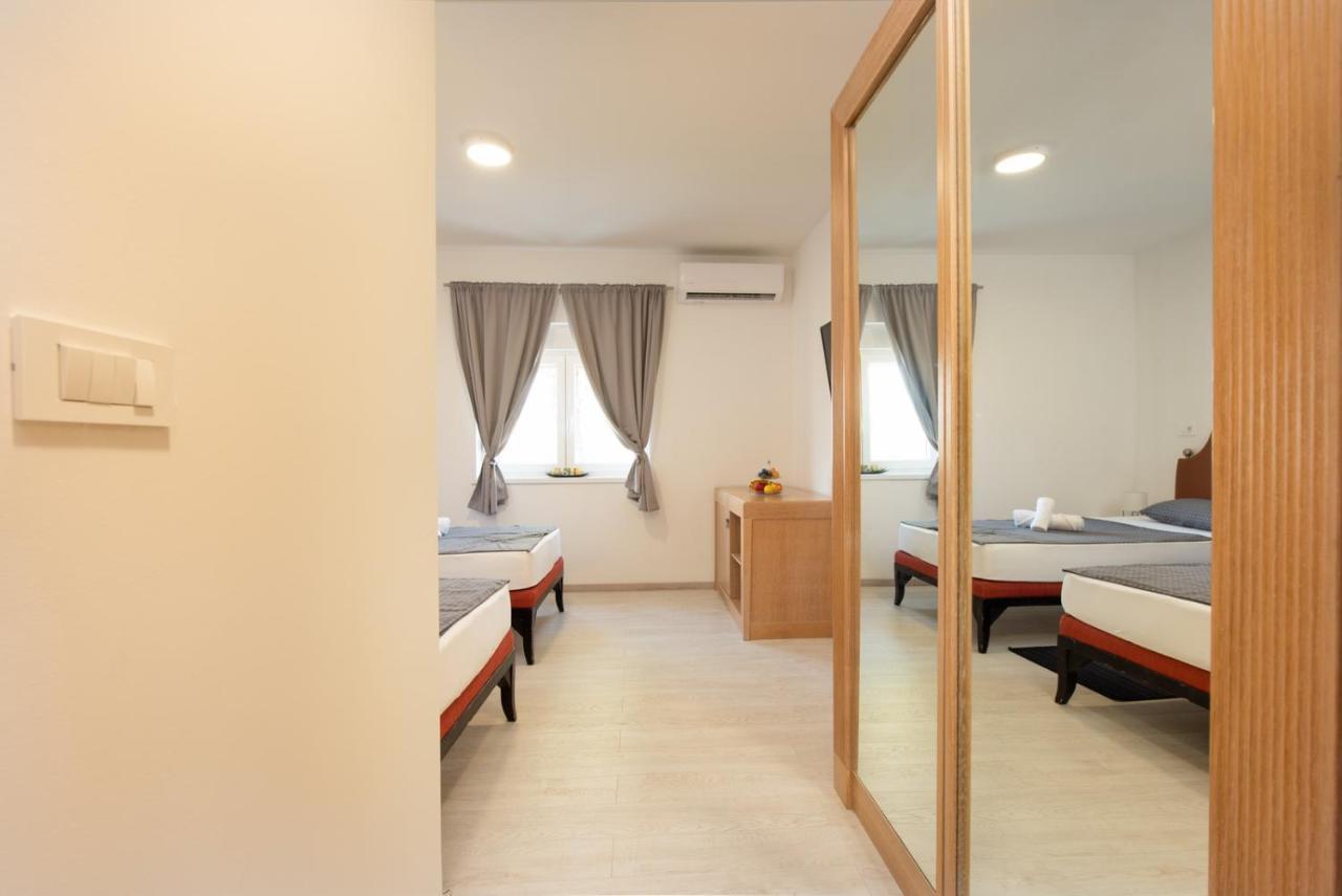 Hotel Potpićan Extérieur photo