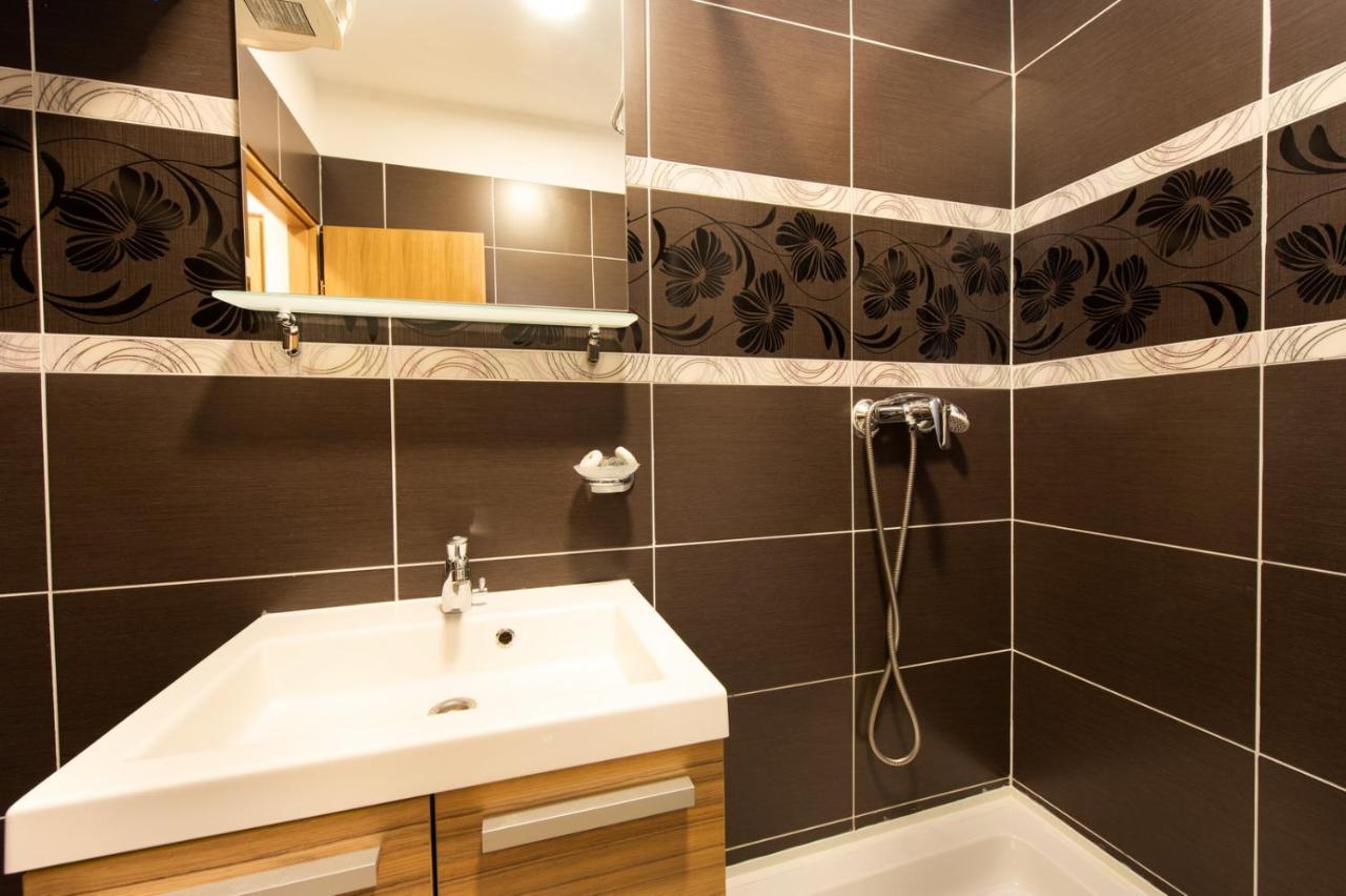 Hotel Potpićan Extérieur photo
